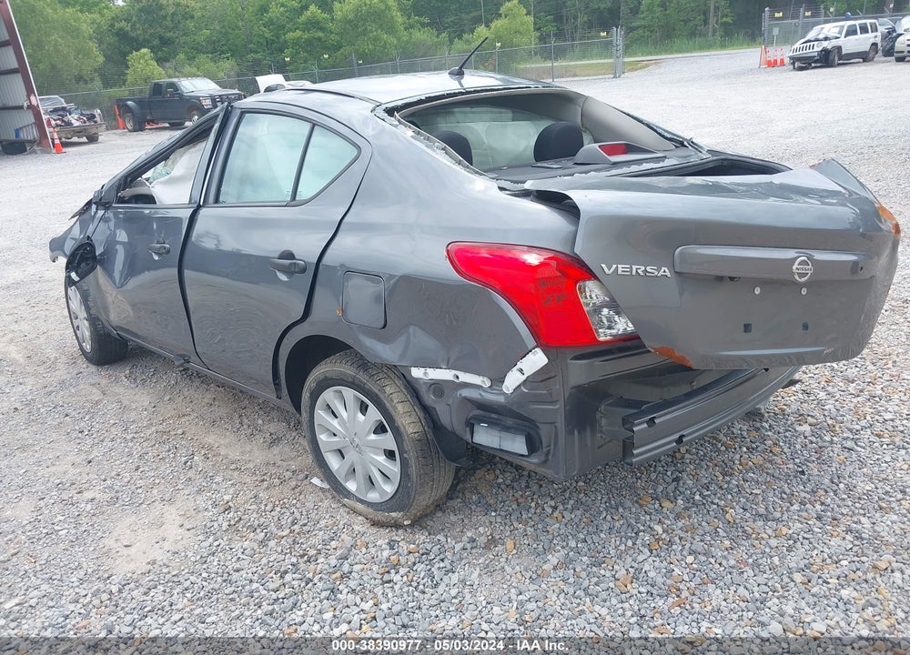 2019 NISSAN VERSA 1.6 S+ VIN: 3N1CN7AP4KL823736