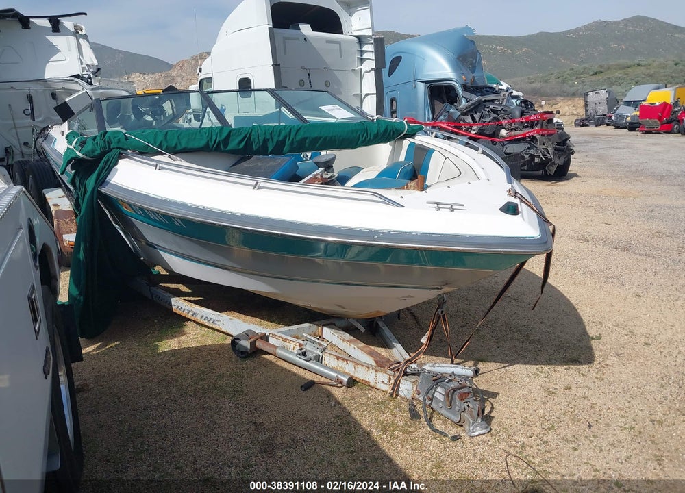 1990 CHAPARRAL BOAT VIN: 00000FGBF08901990
