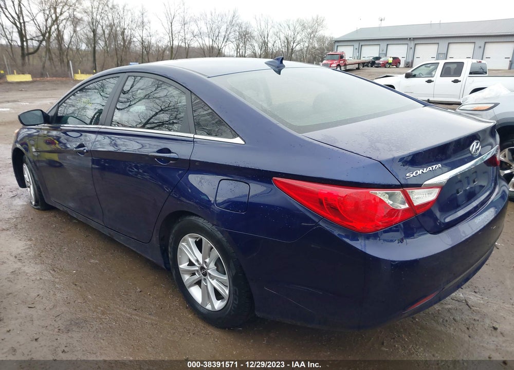 2013 HYUNDAI SONATA GLS VIN: 5NPEB4AC2DH801201