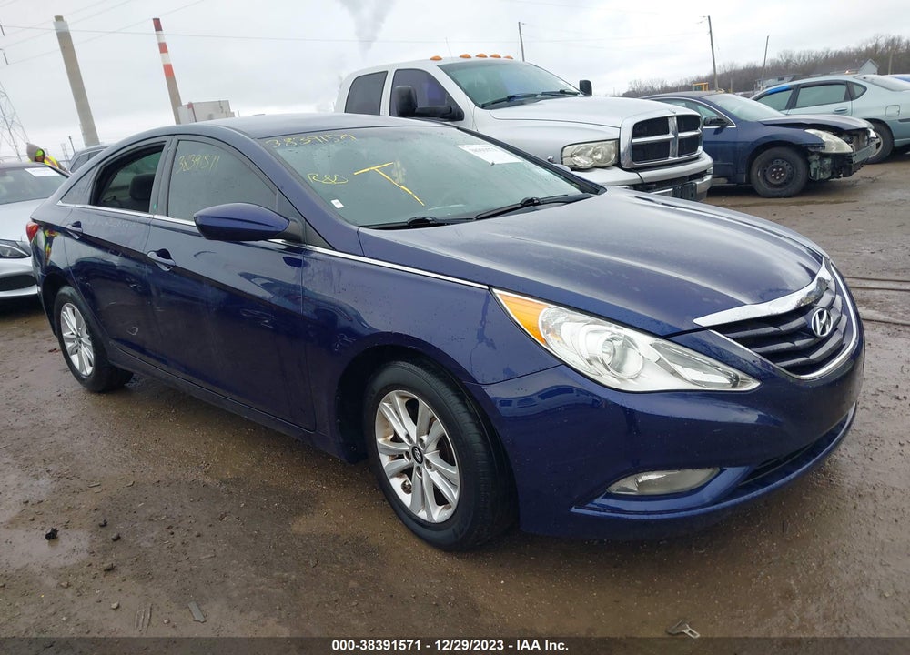 2013 HYUNDAI SONATA GLS VIN: 5NPEB4AC2DH801201