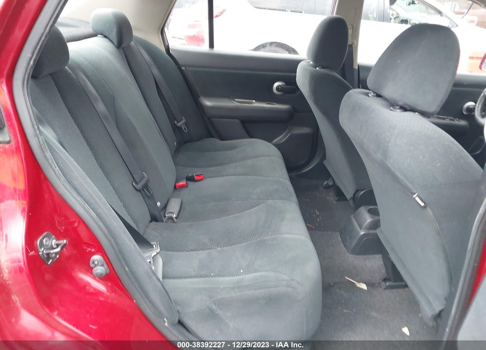 2011 NISSAN VERSA 1.8S VIN: 3N1BC1AP1BL405990