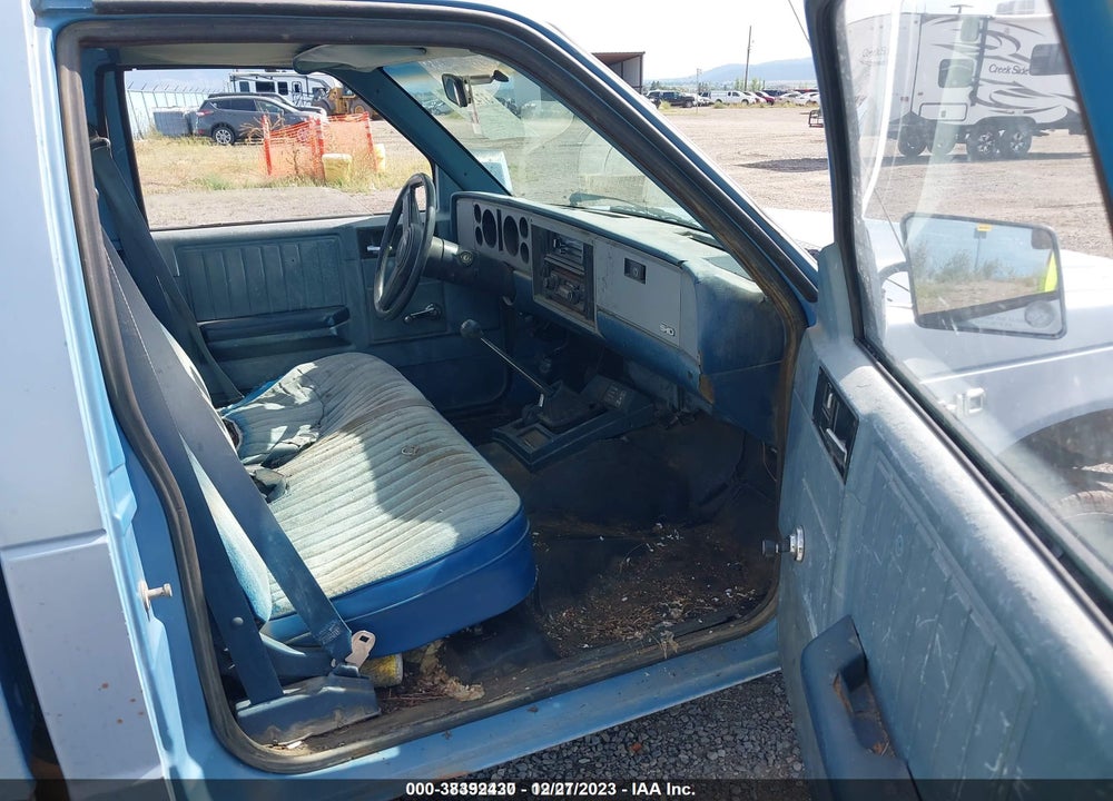 1983 CHEVROLET S TRUCK S10 VIN: 1GCCT14B0D8167892