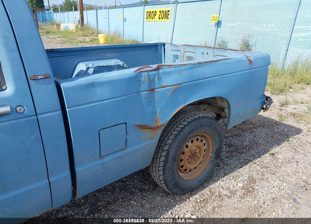 1983 CHEVROLET S TRUCK S10 VIN: 1GCCT14B0D8167892