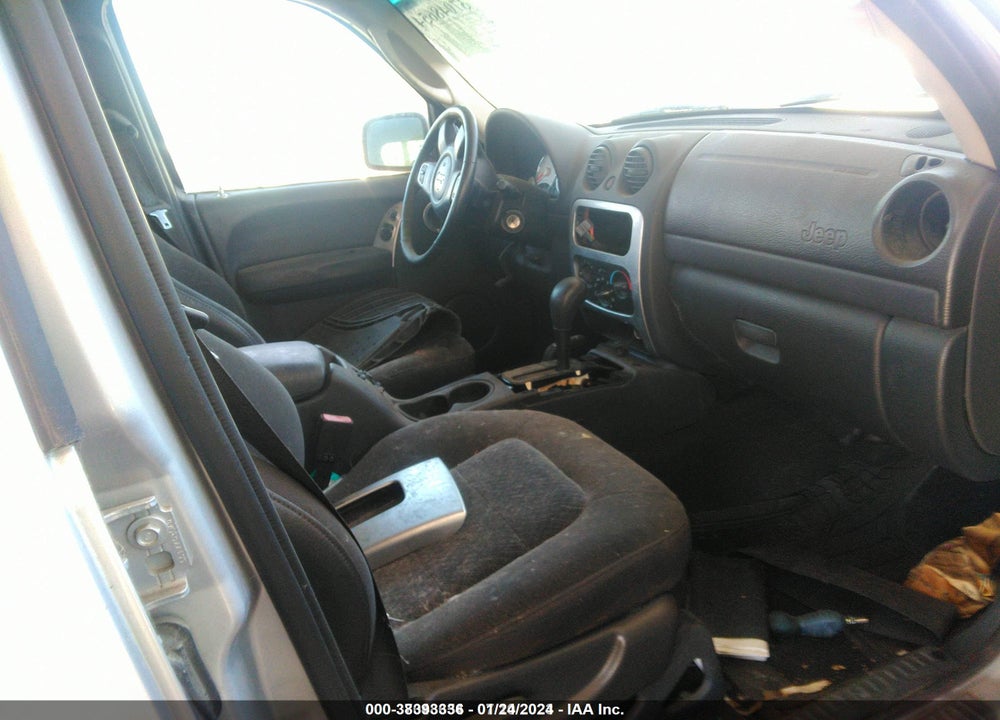 2003 JEEP LIBERTY LIMITED VIN: 1J4GL58K13W725658
