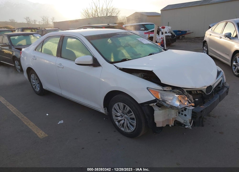 2014 TOYOTA CAMRY LE VIN: 4T4BF1FK9ER424204