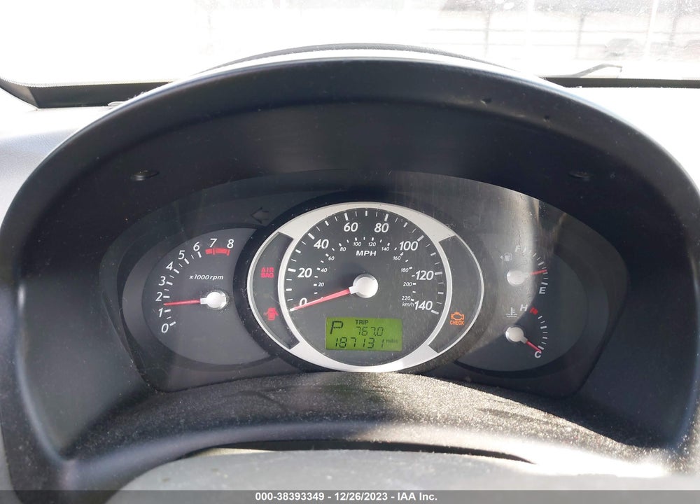2006 HYUNDAI TUCSON GL VIN: KM8JM12B86U258227