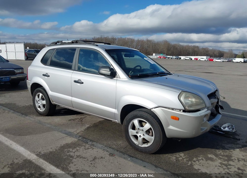 2006 HYUNDAI TUCSON GL VIN: KM8JM12B86U258227