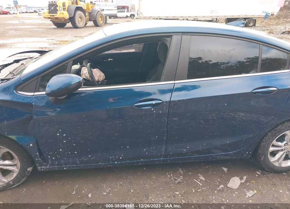 2019 CHEVROLET CRUZE LT VIN: 1G1BE5SM0K7133285