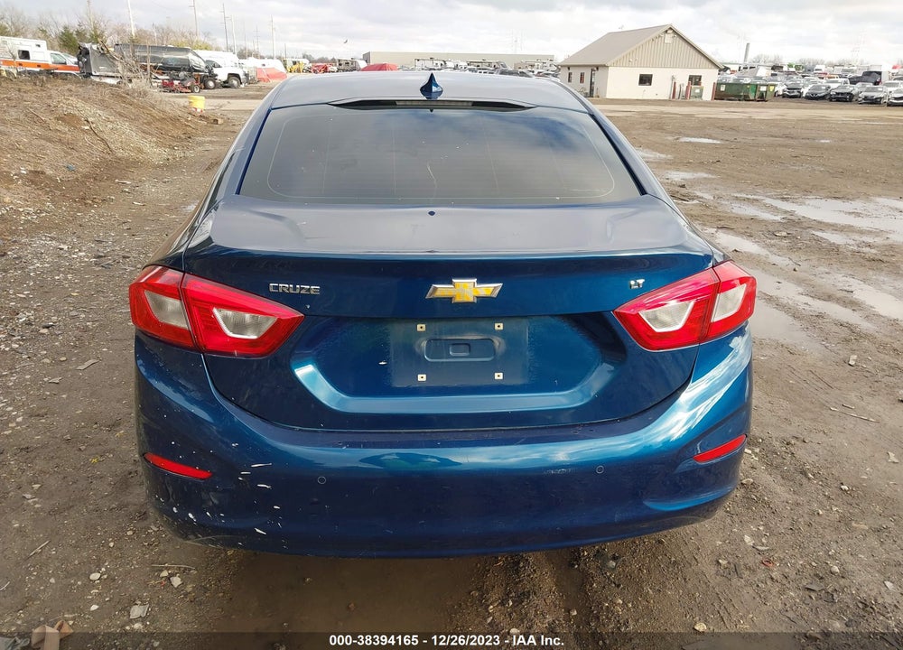 2019 CHEVROLET CRUZE LT VIN: 1G1BE5SM0K7133285