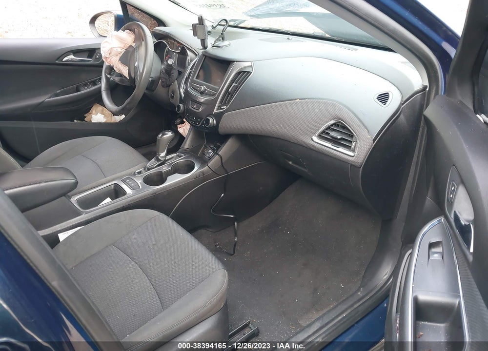 2019 CHEVROLET CRUZE LT VIN: 1G1BE5SM0K7133285