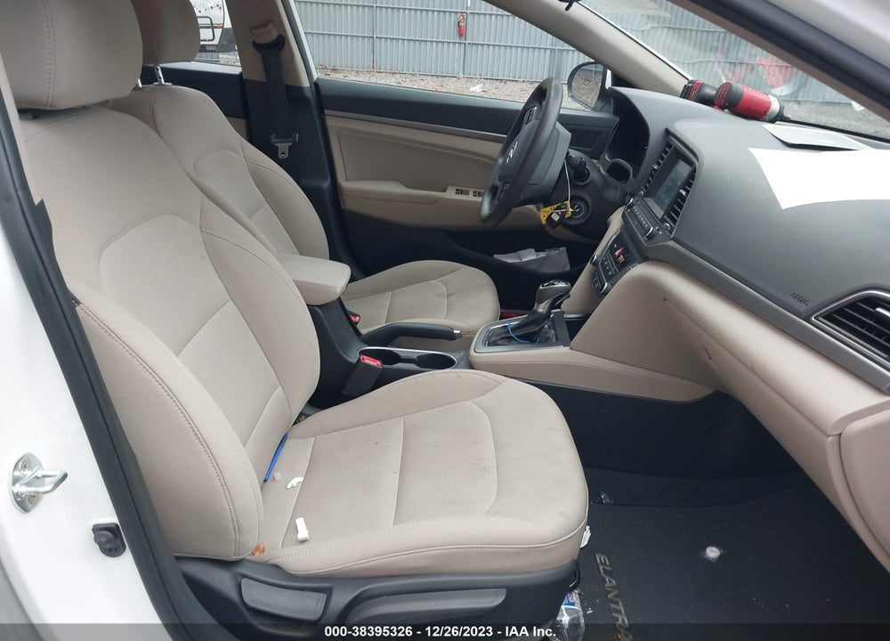2018 HYUNDAI ELANTRA SEL VIN: 5NPD84LF0JH339847