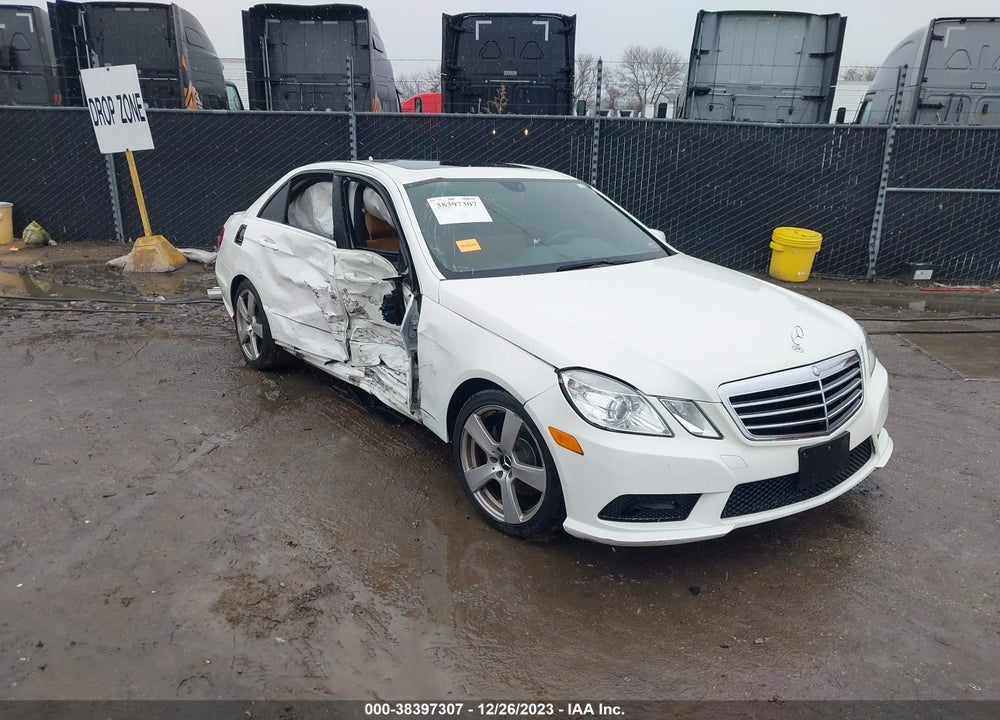 2011 MERCEDES-BENZ E 350 4MATIC VIN: WDDHF8HB9BA435219
