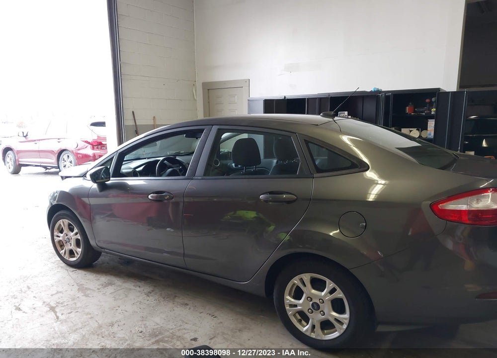 2015 FORD FIESTA SE VIN: 3FADP4BJ9FM207718