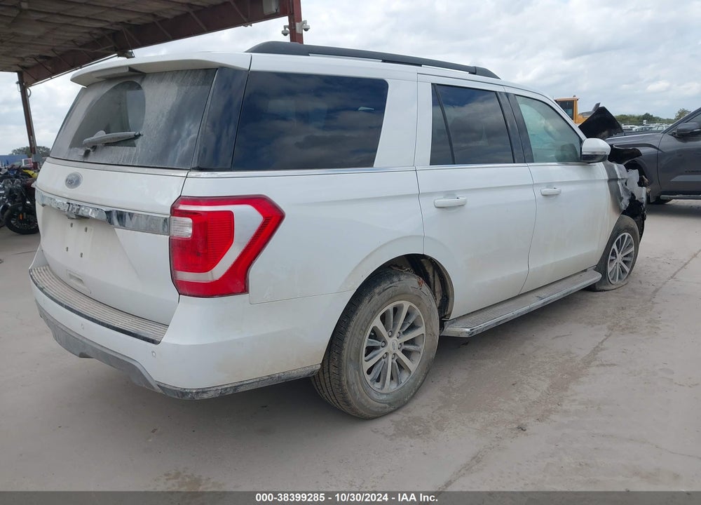 2021 FORD EXPEDITION XLT VIN: 1FMJU1HT7MEA53828