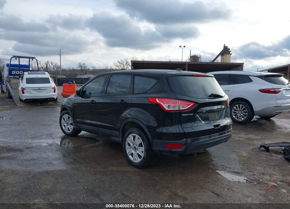 2014 FORD ESCAPE S VIN: 1FMCU0F76EUD43901