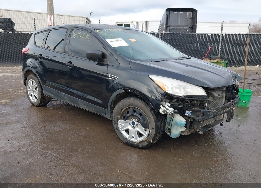 2014 FORD ESCAPE S VIN: 1FMCU0F76EUD43901