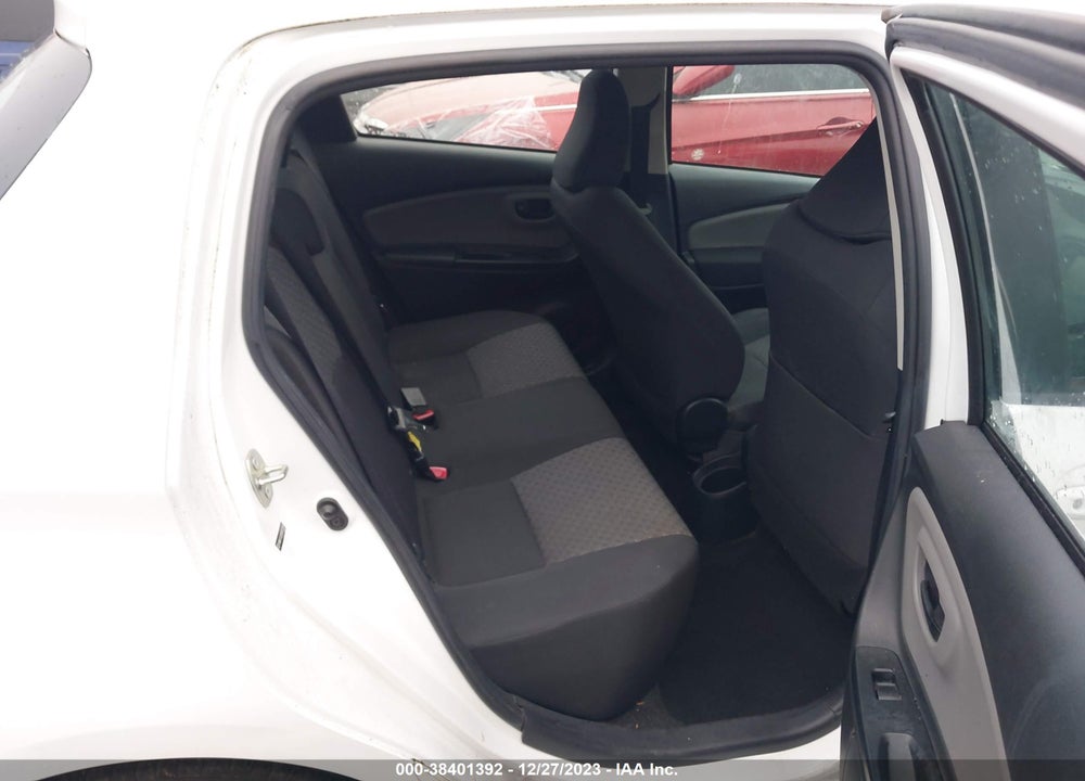 2015 TOYOTA YARIS L VIN: VNKKTUD39FA027560
