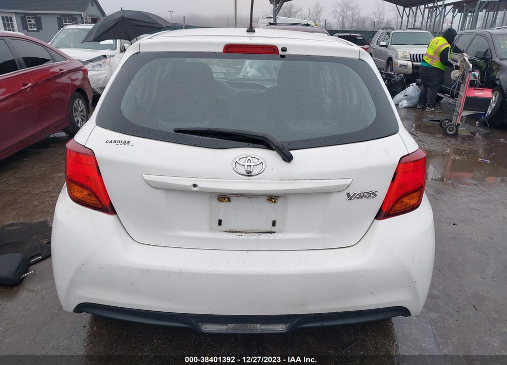 2015 TOYOTA YARIS L VIN: VNKKTUD39FA027560