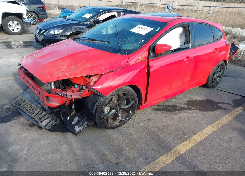 2016 FORD FOCUS ST VIN: 1FADP3L90GL246585