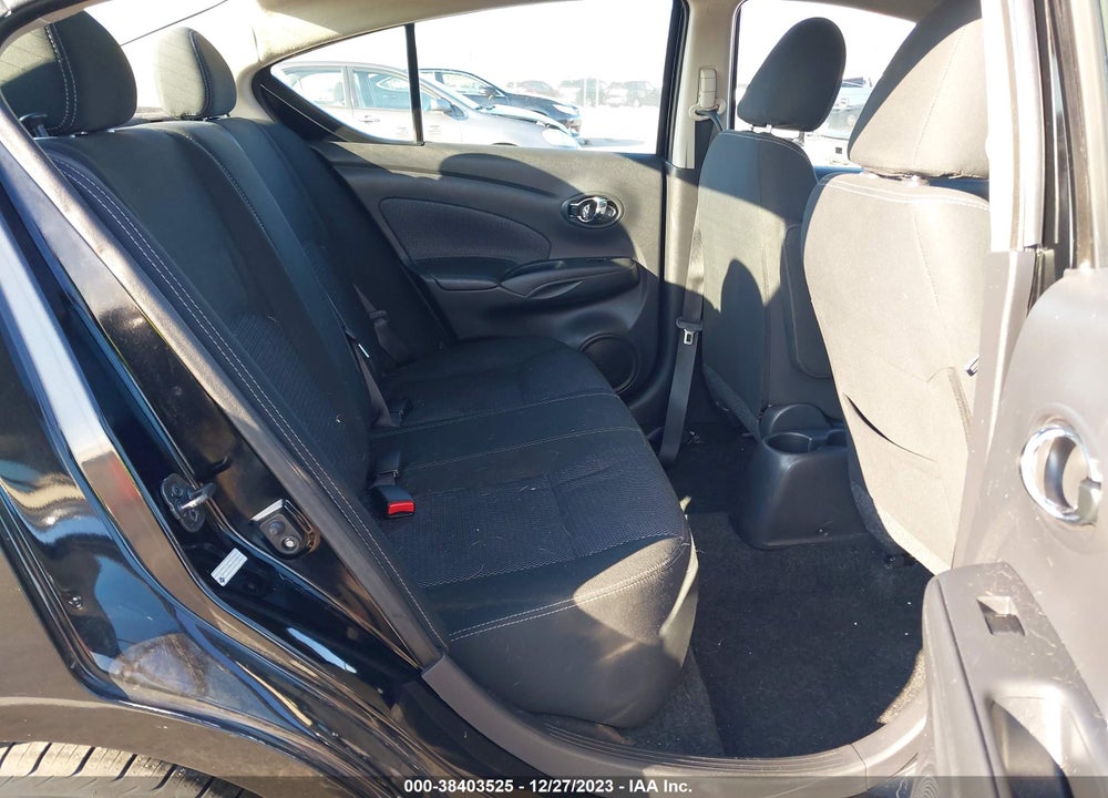 2018 NISSAN VERSA 1.6 SV VIN: 3N1CN7AP6JL810422