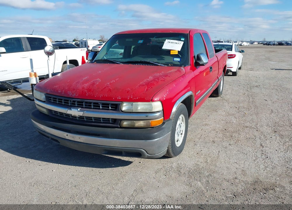 2000 CHEVROLET SILVERADO 1500 LS VIN: 2GCEC19T6Y1172744