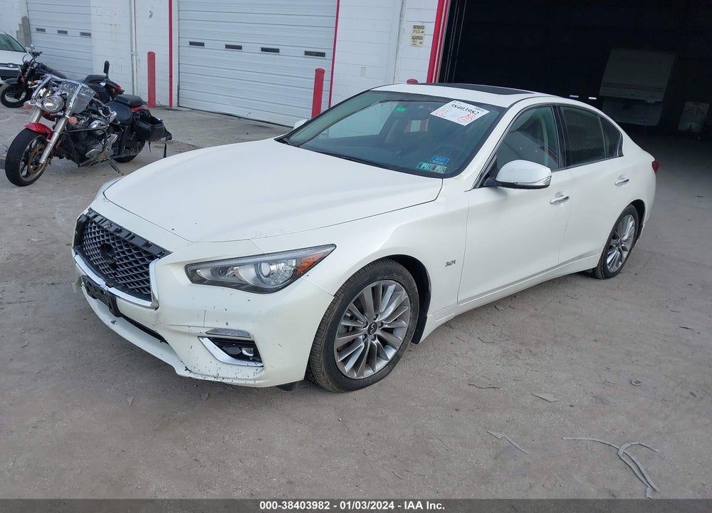 2019 INFINITI Q50 3.0T LUXE VIN: JN1EV7AR3KM592392