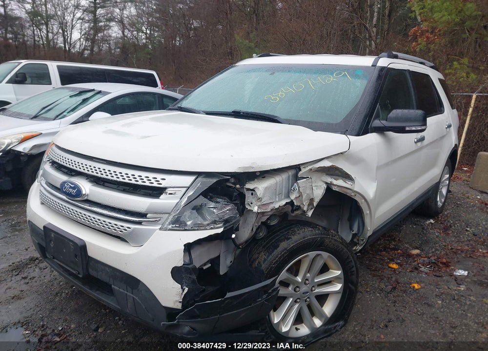 2012 FORD EXPLORER XLT VIN: 1FMHK8D88CGA11105