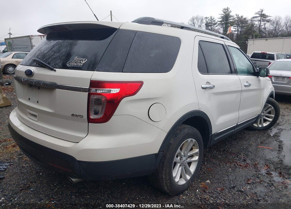 2012 FORD EXPLORER XLT VIN: 1FMHK8D88CGA11105