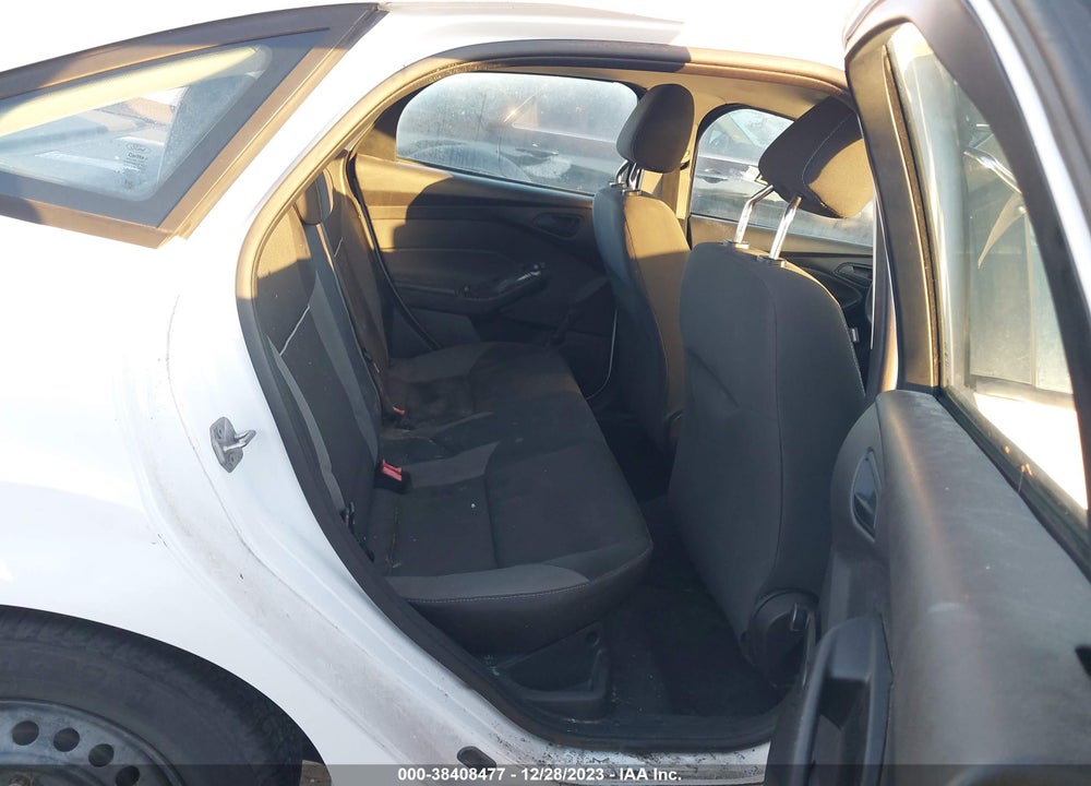 2014 FORD FOCUS S VIN: 1FADP3E21EL171019