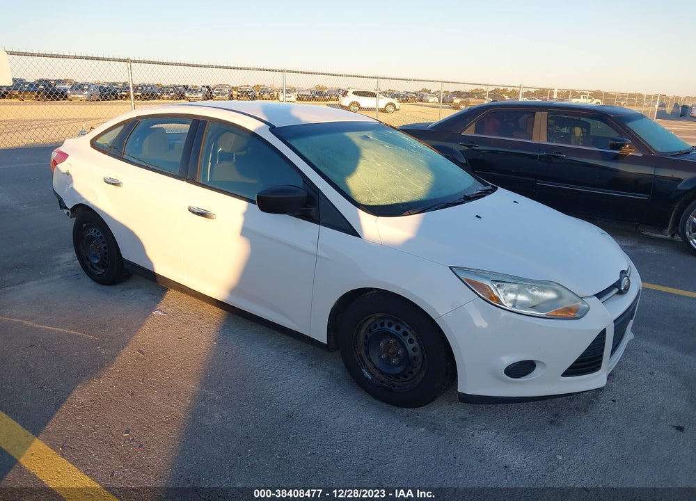 2014 FORD FOCUS S VIN: 1FADP3E21EL171019