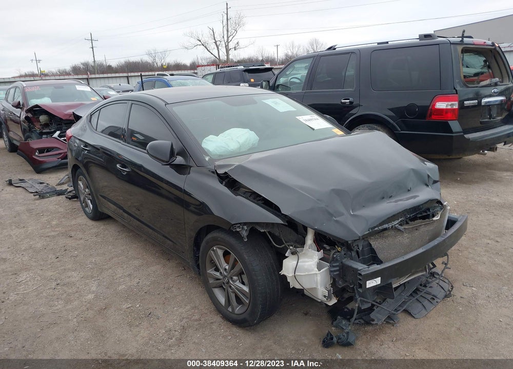 2018 HYUNDAI ELANTRA SEL VIN: 5NPD84LF1JH282803