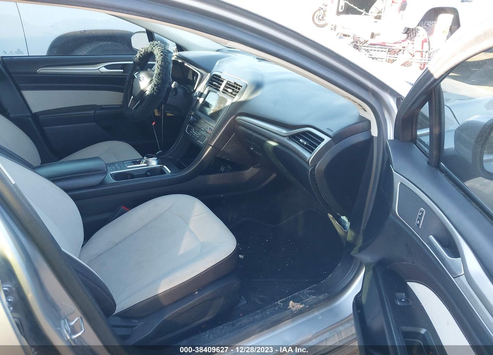 2020 FORD FUSION SE VIN: 3FA6P0HDXLR169269