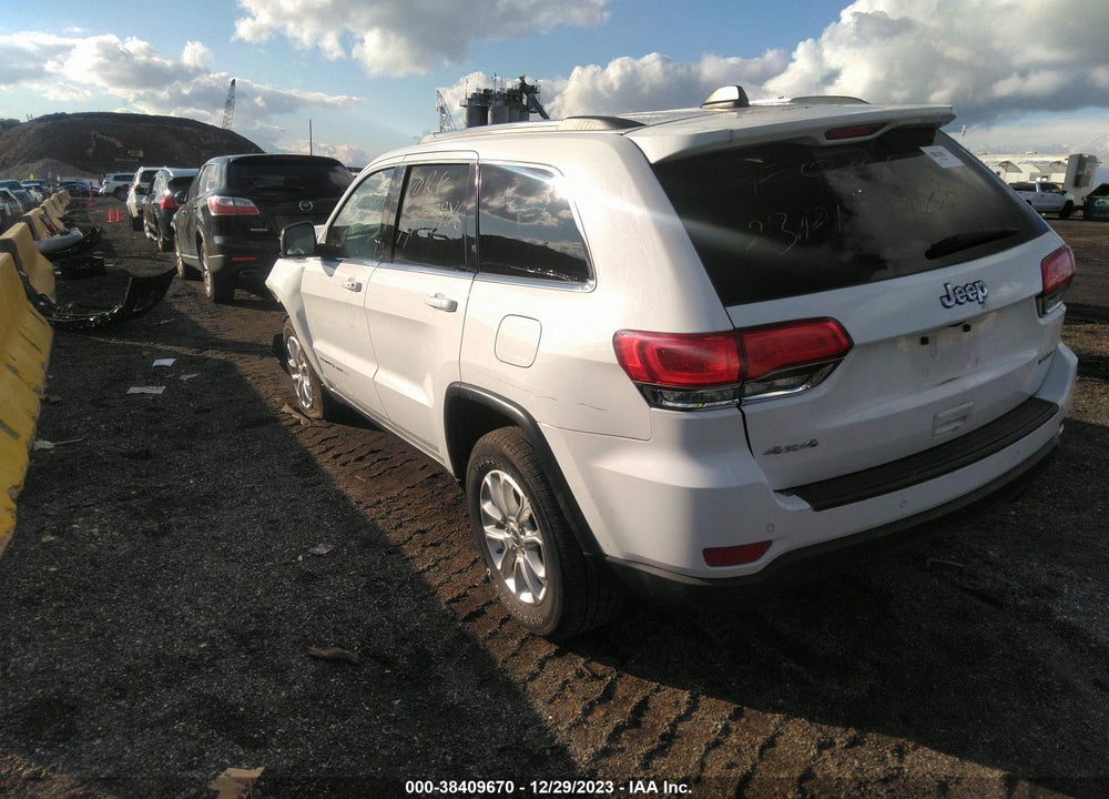 2015 JEEP GRAND CHEROKEE LAREDO VIN: 1C4RJFAG6FC229891
