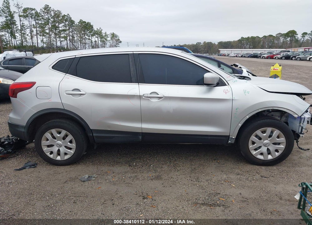 2018 NISSAN ROGUE SPORT S VIN: JN1BJ1CP6JW157179