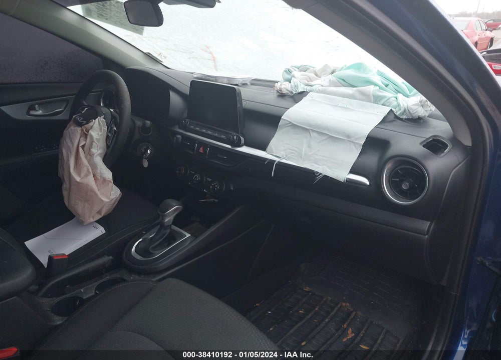 2023 KIA FORTE LXS VIN: 3KPF24AD7PE597131