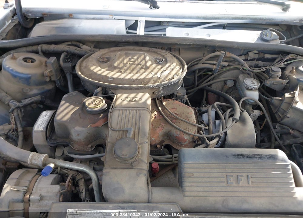 1988 FORD ESCORT LX VIN: 1FAPP959XJW352139