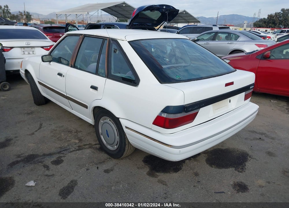 1988 FORD ESCORT LX VIN: 1FAPP959XJW352139