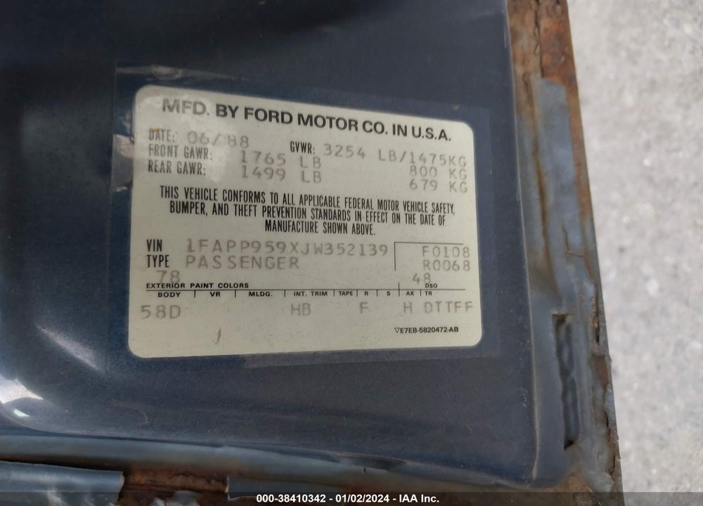 1988 FORD ESCORT LX VIN: 1FAPP959XJW352139