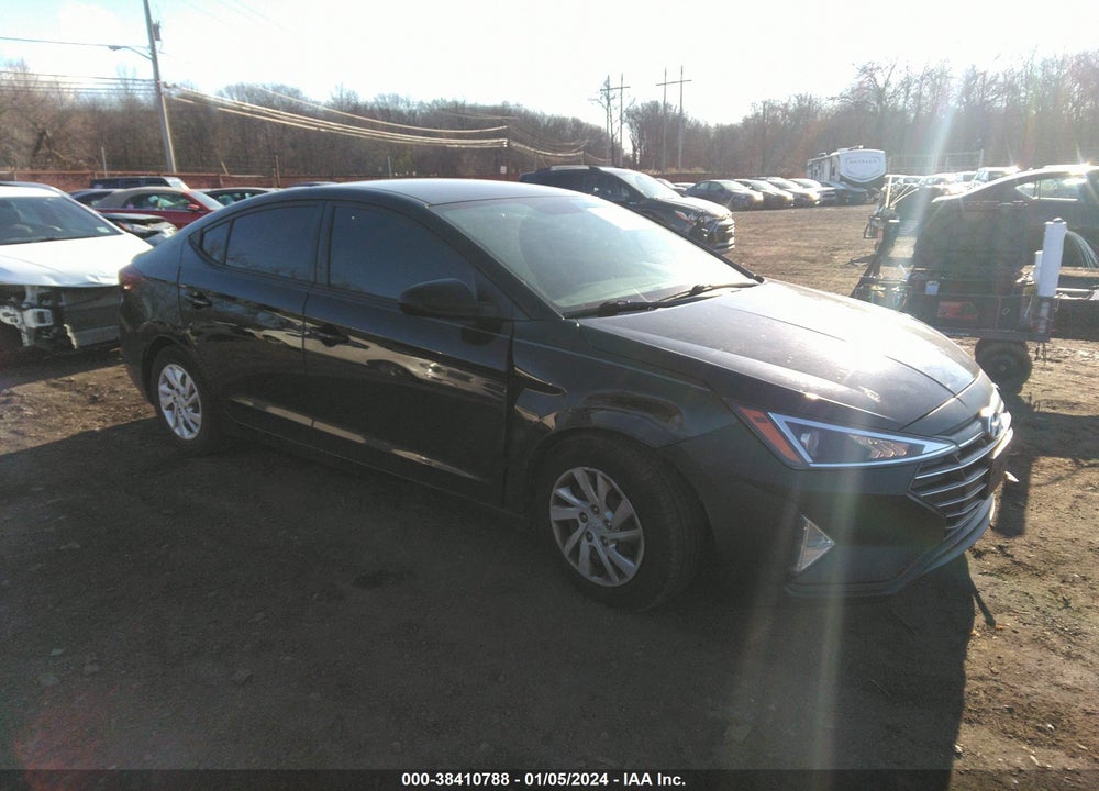 2019 HYUNDAI ELANTRA SE VIN: 5NPD74LF8KH447718