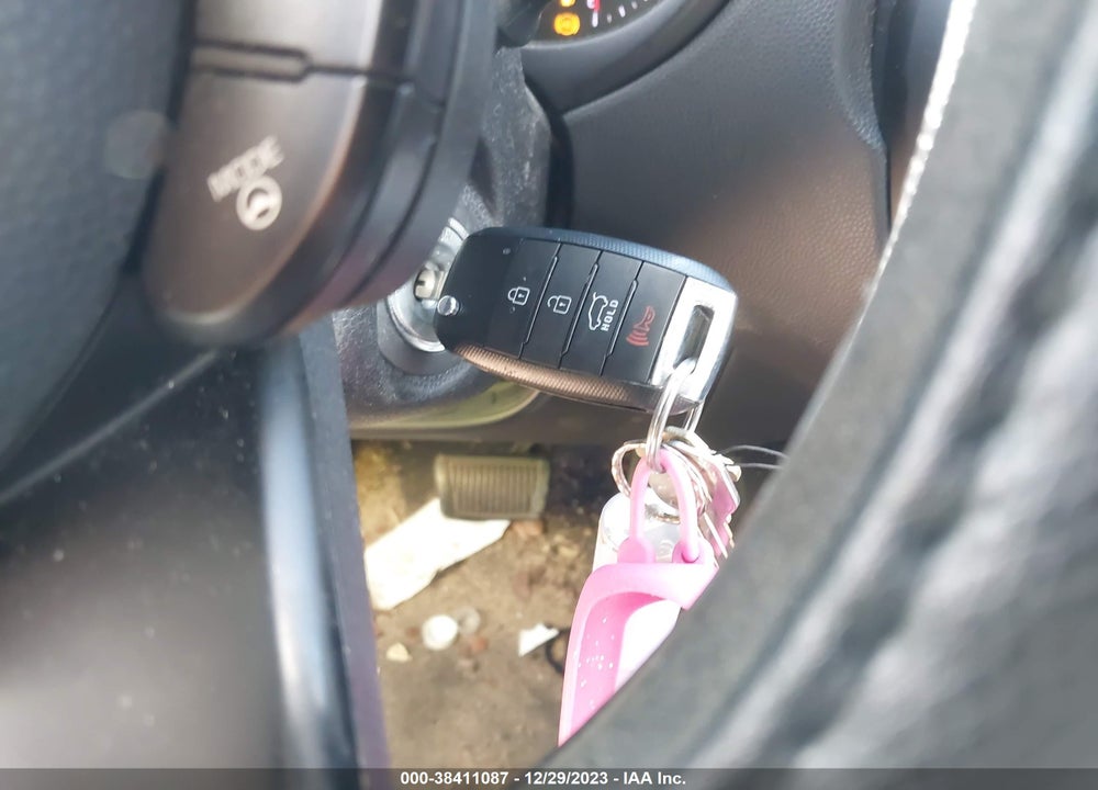 2015 KIA SOUL VIN: KNDJN2A21F7126885