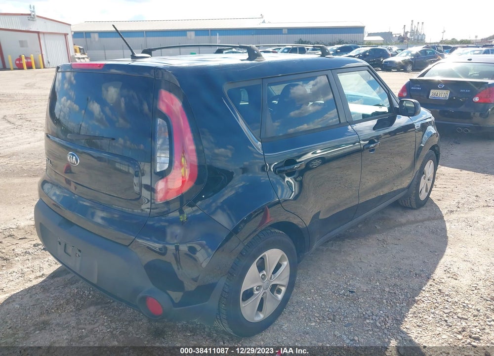 2015 KIA SOUL VIN: KNDJN2A21F7126885