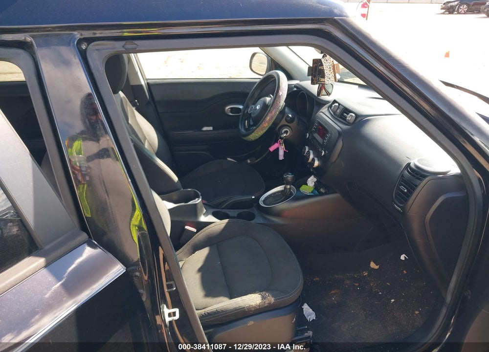 2015 KIA SOUL VIN: KNDJN2A21F7126885