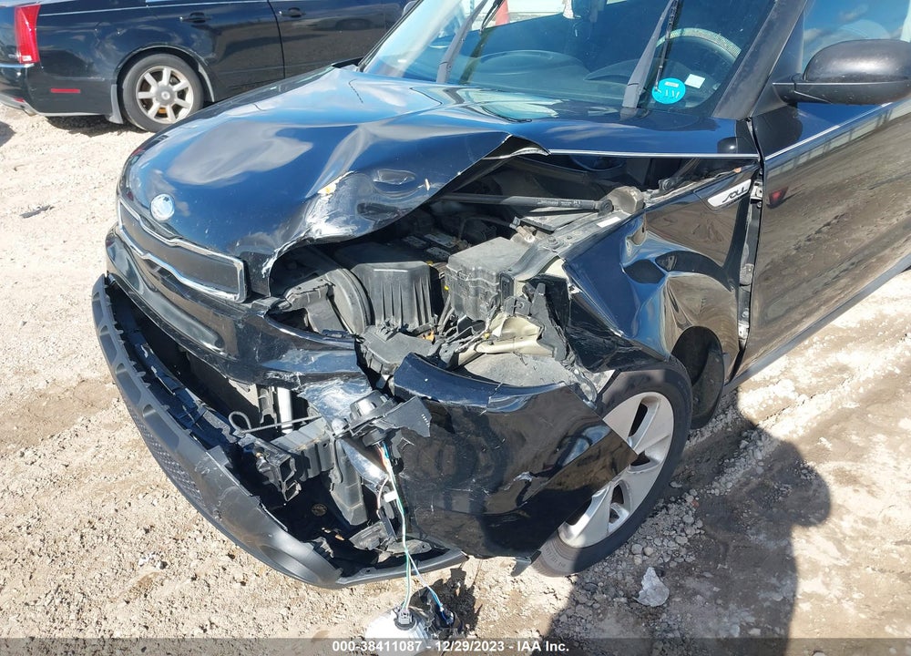 2015 KIA SOUL VIN: KNDJN2A21F7126885