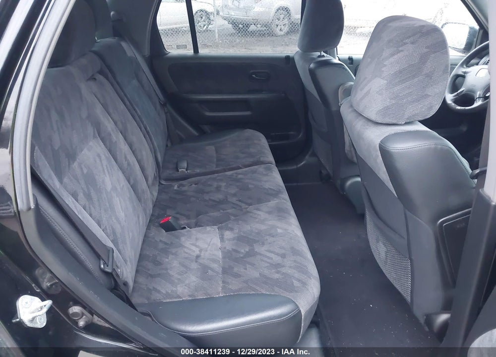 2004 HONDA CR-V EX VIN: SHSRD78884U252402