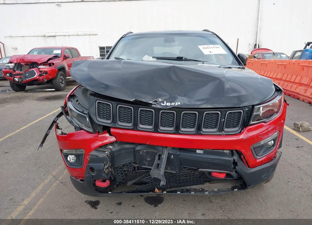 2018 JEEP COMPASS TRAILHAWK 4X4 VIN: 3C4NJDDB0JT451617