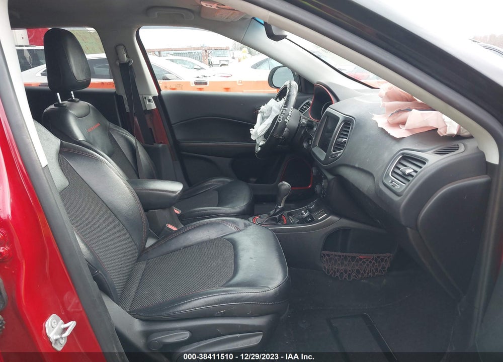 2018 JEEP COMPASS TRAILHAWK 4X4 VIN: 3C4NJDDB0JT451617