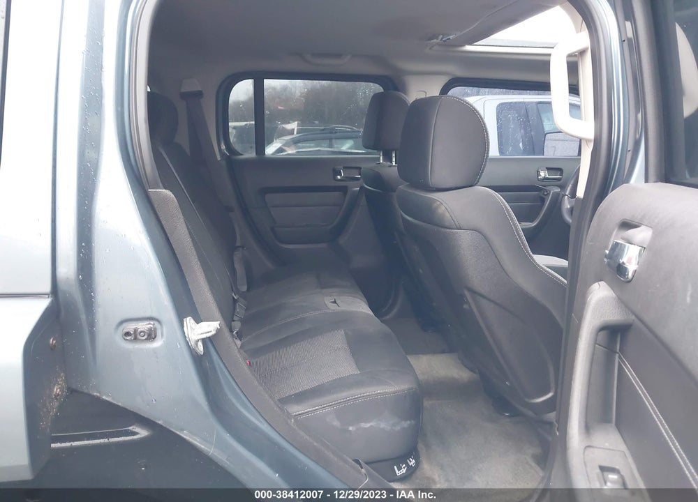 2006 HUMMER H3 SUV VIN: 5GTDN136268169710
