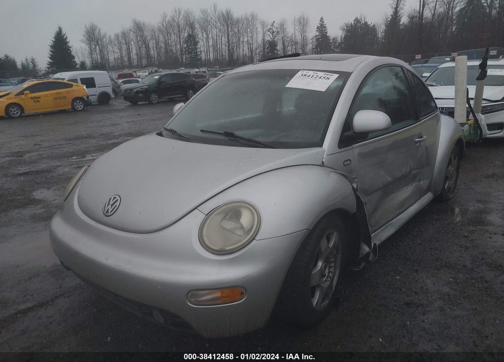 2000 VOLKSWAGEN NEW BEETLE GLS VIN: 3VWCC21C4YM402408