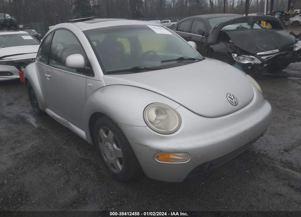 2000 VOLKSWAGEN NEW BEETLE GLS VIN: 3VWCC21C4YM402408