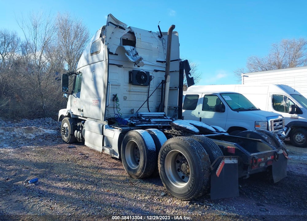 2014 VOLVO VN VNL VIN: 4V4NC9EHXEN166198